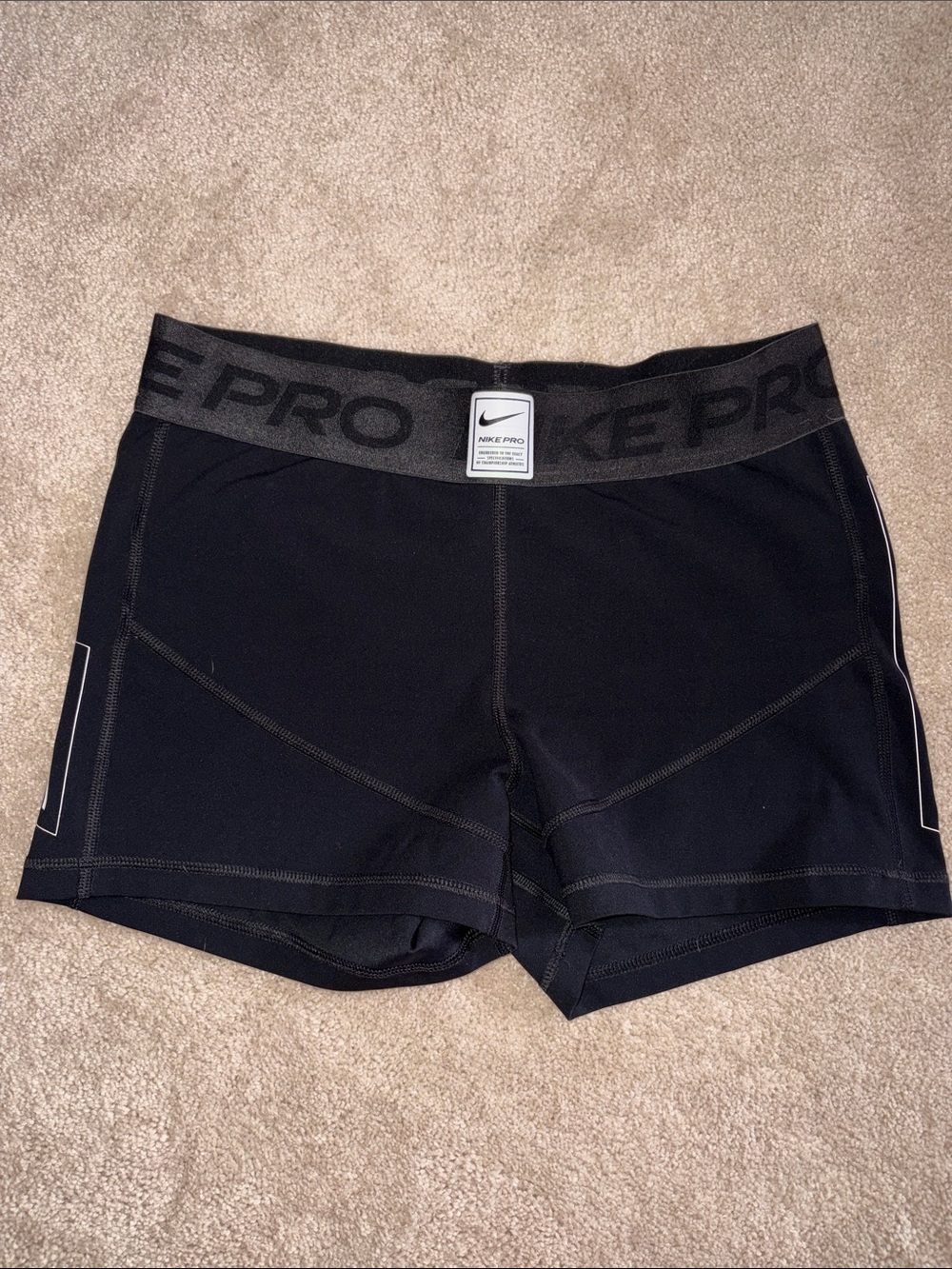 Nike Black Pro Performance Compression Shorts - large